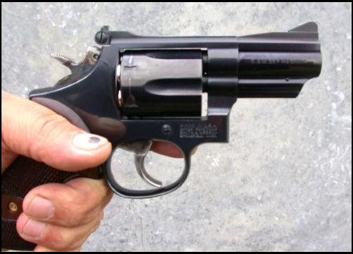 357 revolver snub. Model 19 2 1/2quot; revolver,
