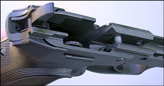 http://i5.photobucket.com/albums/y171/hipowersandhandguns/Hipowersandhandguns2/FNDAHP032.jpg